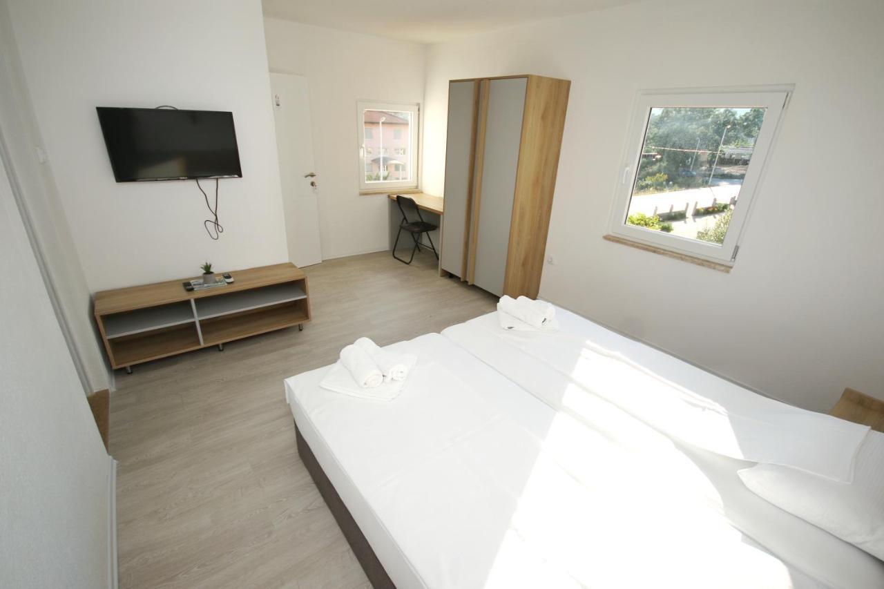 Nacional Motel เทรบินเย ภายนอก รูปภาพ